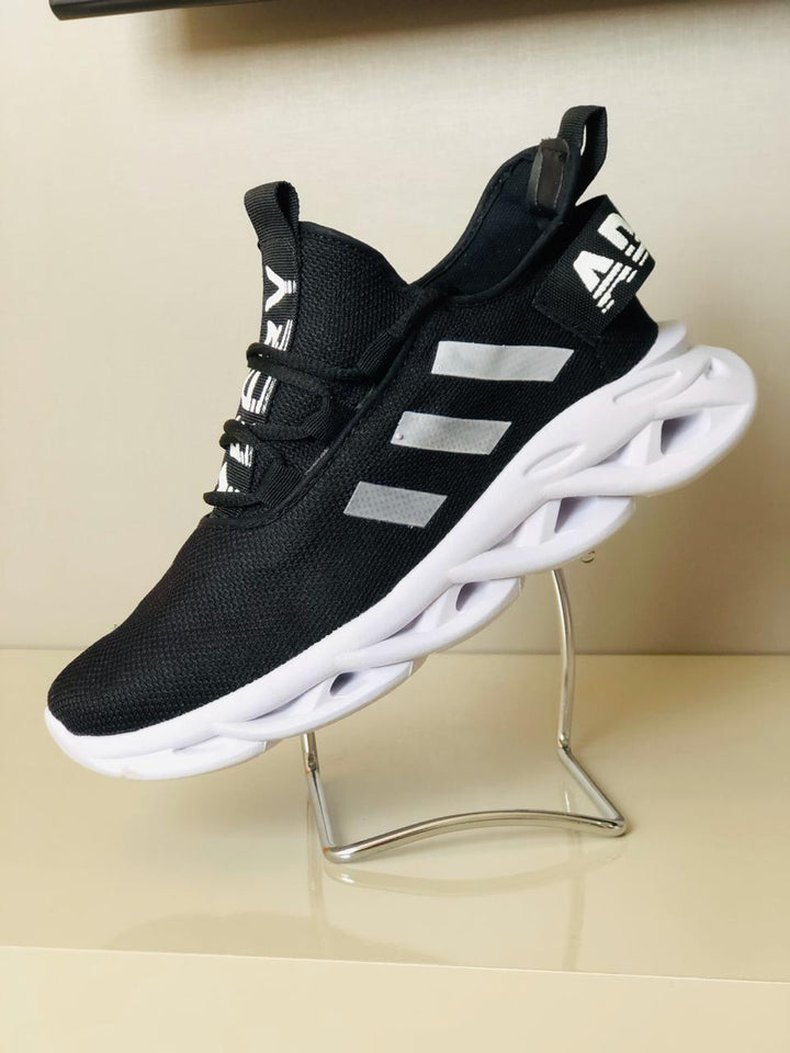 TÊNIS ADIDAS YEEZY BOOST 2020 PRETO