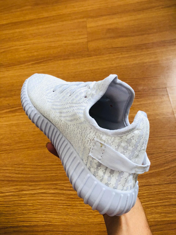 TÊNIS ADIDAS YEZZY BOOST 350 BRANCO