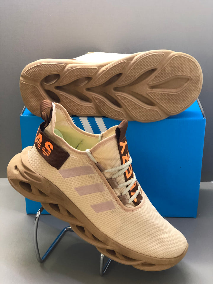 ADIDAS YEEZY 2020 MARROM