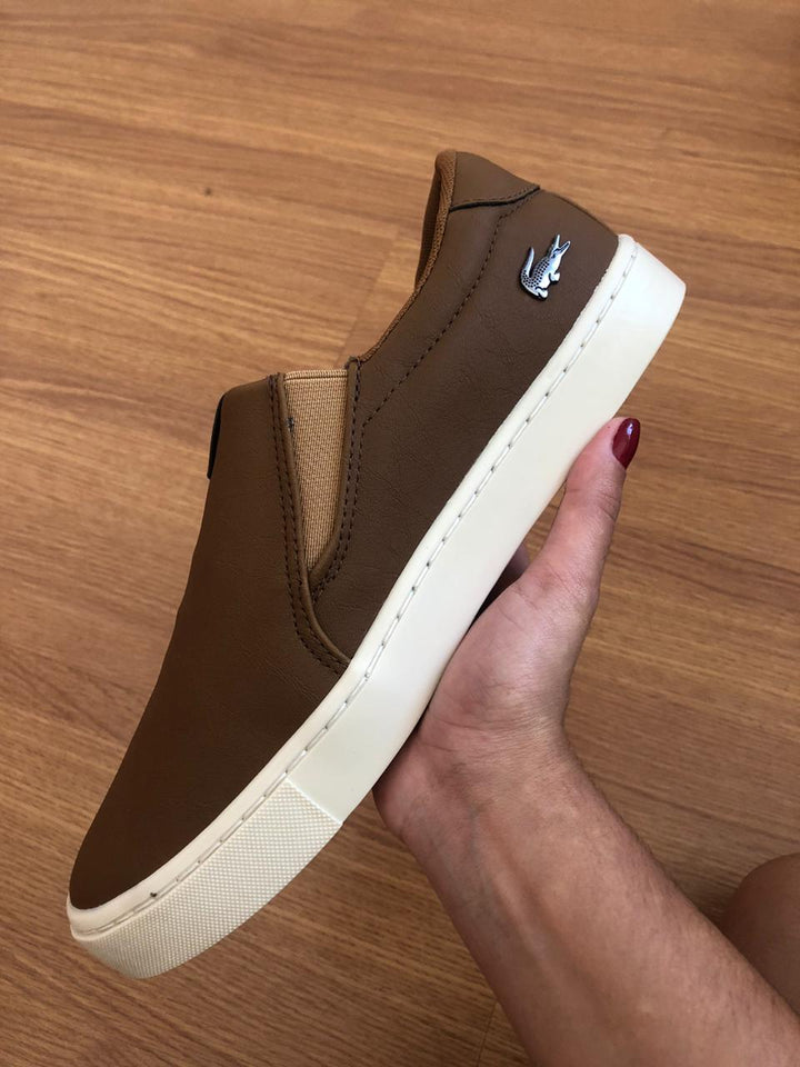 LACOSTE GAZON MARROM
