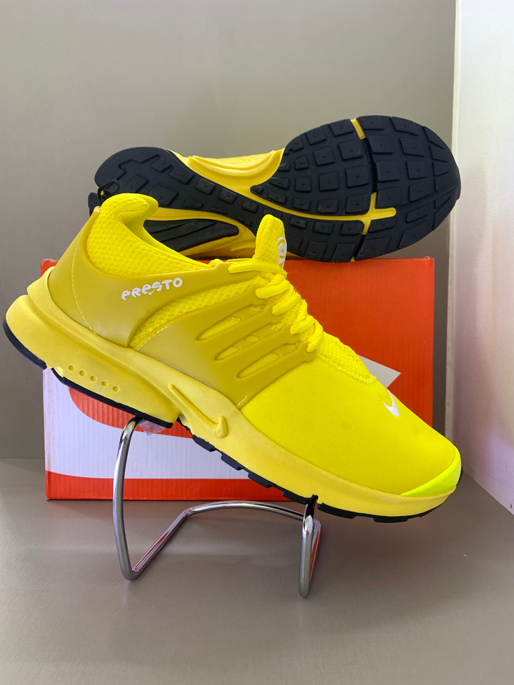 NIKE PRESTO ESSENTIAL AMARELO