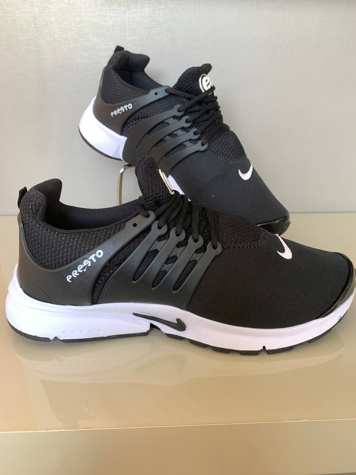 NIKE PRESTO ESSENTIAL PRETO