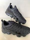 NIKE VAPOR MAX PLUS PRETO