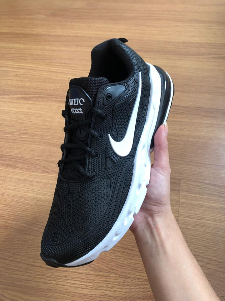 TÊNIS NIKE REACT 270 PRETO
